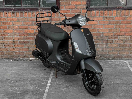 La Souris Sourini, FLJ-13-B - Scooter