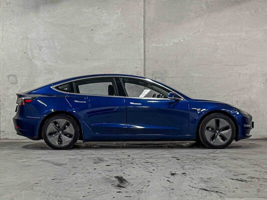 Tesla Model 3 Standard RWD Plus 60 kWh (Original-NL & 1st owner) 238hp 2019, G-021-BB