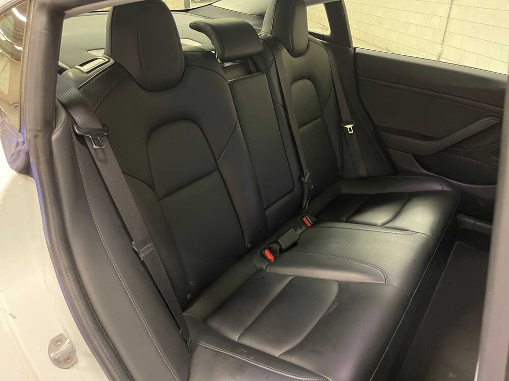 Tesla Model 3 Standard RWD Plus 60 kWh (Original-NL & 1. Besitzer) 238PS 2019, G-691-DR