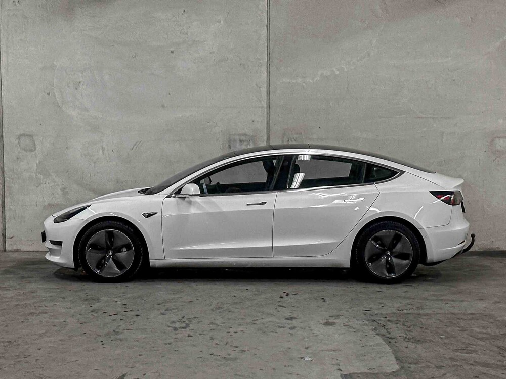 Tesla Model 3 Standard RWD Plus 60 kWh (Original-NL & 1. Besitzer) 238PS 2019, G-691-DR