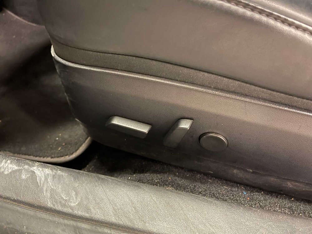 Tesla Model 3 Standard RWD Plus 60 kWh (Original-NL & 1. Besitzer) 238PS 2019, G-691-DR