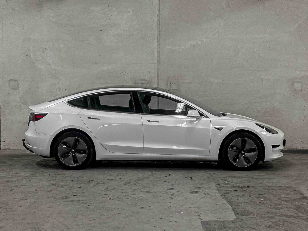 Tesla Model 3 Standard RWD Plus 60 kWh (Original-NL & 1. Besitzer) 238PS 2019, G-691-DR