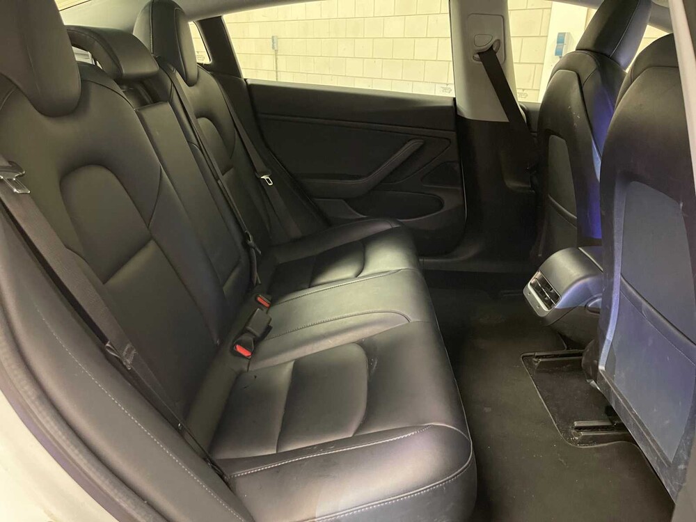 Tesla Model 3 Standard RWD Plus 60 kWh (Original-NL & 1. Besitzer) 238PS 2019, G-691-DR