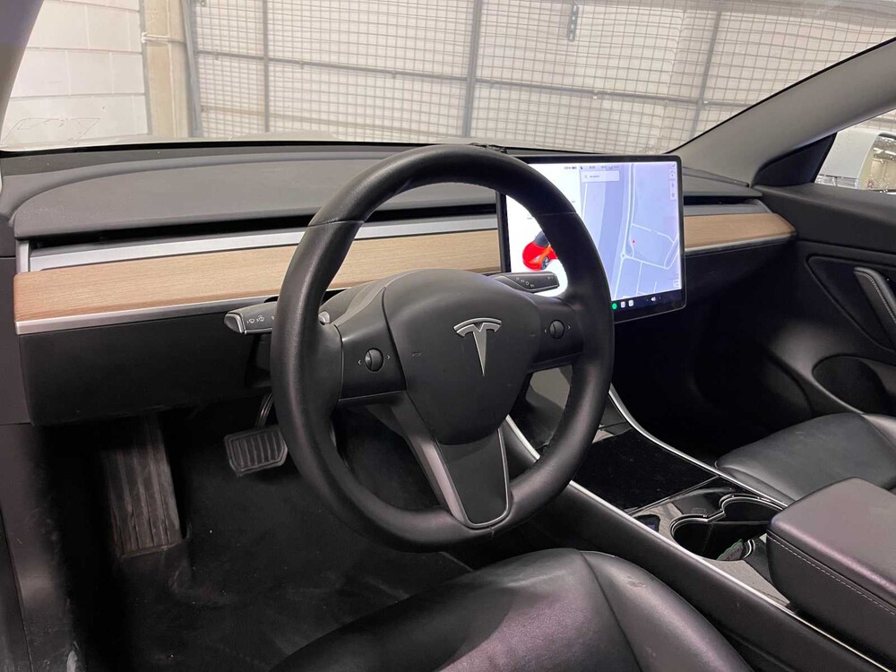 Tesla Model 3 Standard RWD Plus 60 kWh (Original-NL & 1. Besitzer) 238PS 2019, G-691-DR