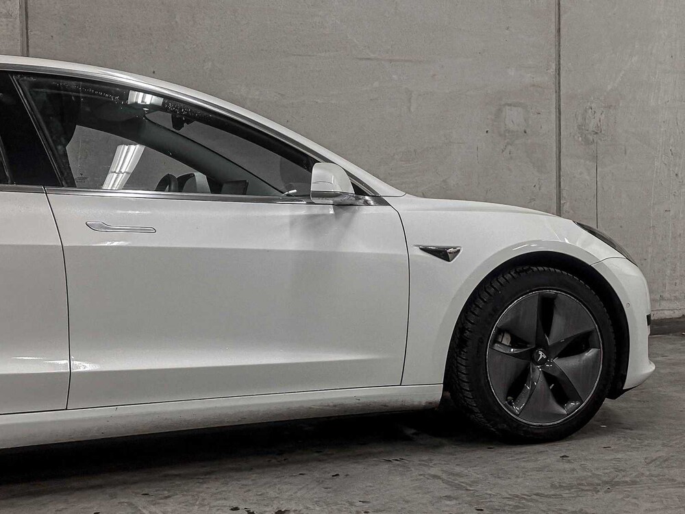 Tesla Model 3 Standard RWD Plus 60 kWh (Original-NL & 1. Besitzer) 238PS 2019, G-691-DR