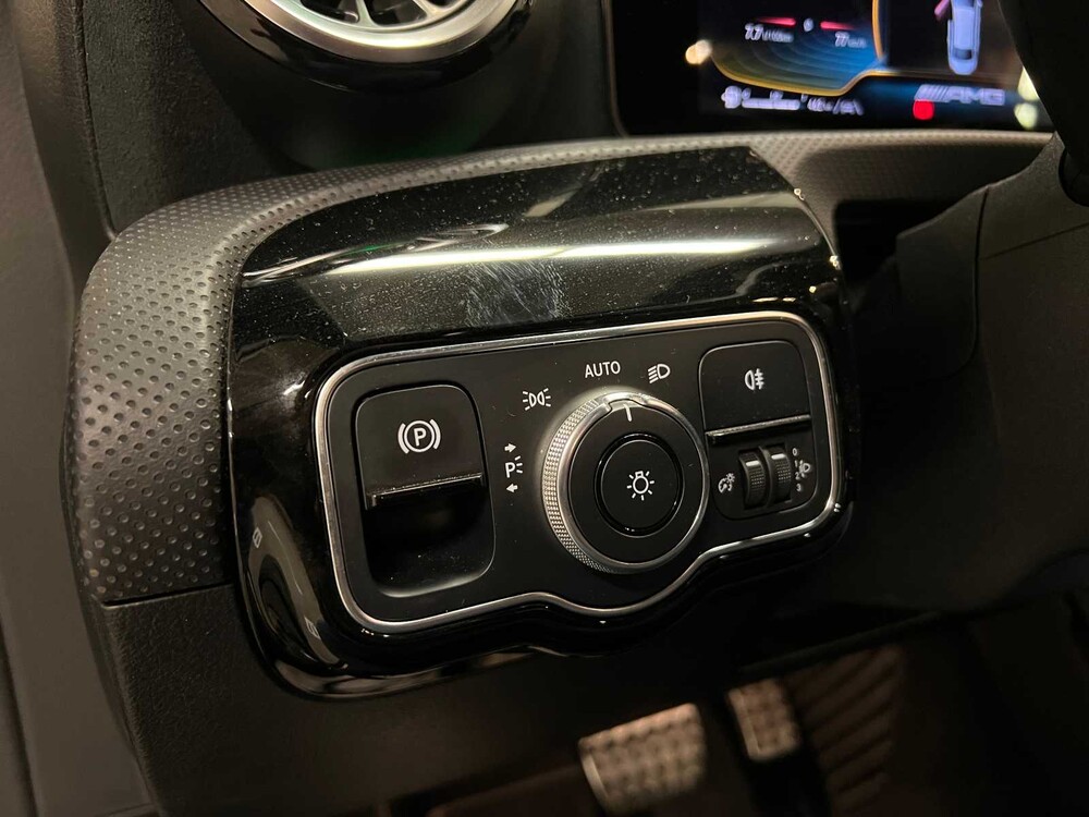 Mercedes-Benz A35 AMG Saloon 4Matic Premium Plus 306hp 2020 A-Class, S-910-HJ