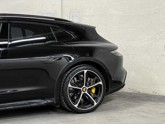 Porsche Taycan Cross Turismo Turbo S 93 kWh 761pk 2022 (Origineel-NL) Sport-Chrono & Sport-Design, P-014-BL