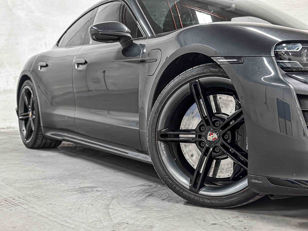 Porsche Taycan Turbo 93 kWh 625PS 2020 Sport-Chrono (Original-NL + 2. Besitzer) Sport Design, H-622-XK