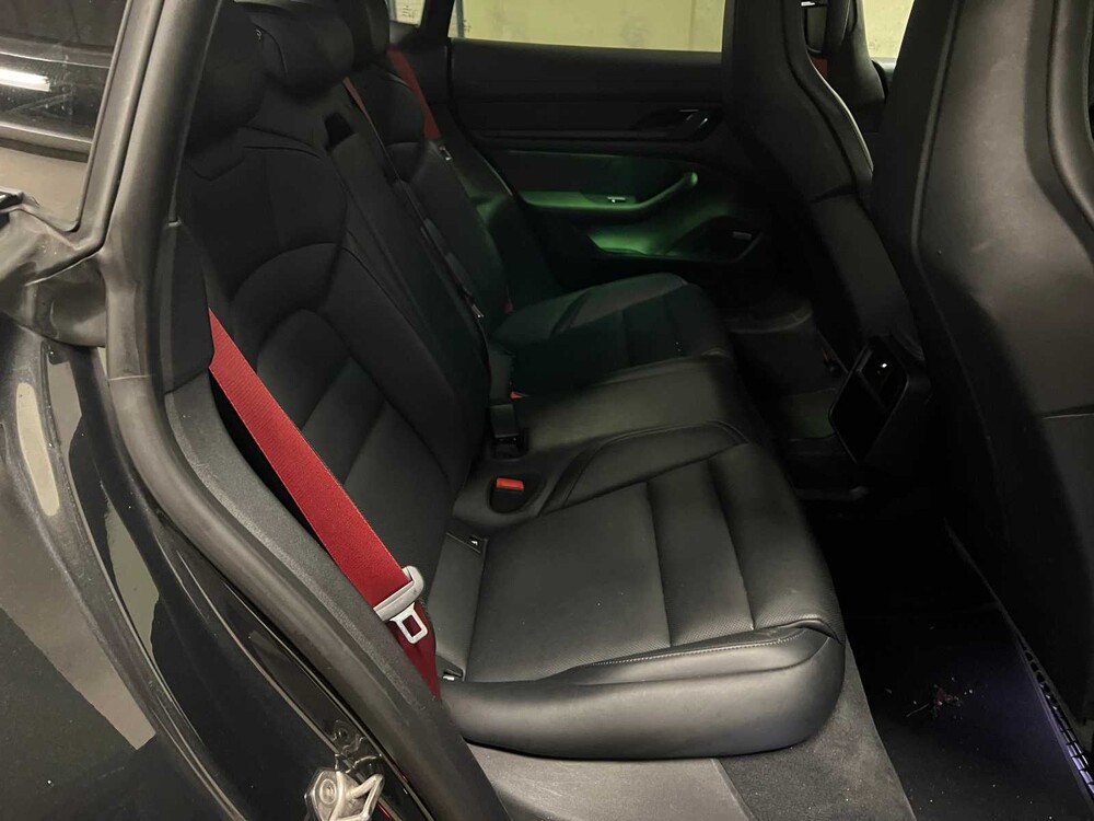 Porsche Taycan Turbo 93 kWh 625PS 2020 Sport-Chrono (Original-NL + 2. Besitzer) Sport Design, H-622-XK