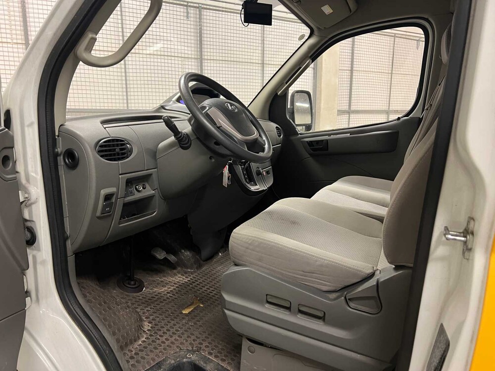 Maxus V80 2017, V-505-TV Bedrijfswagen