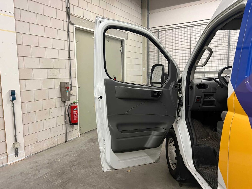 Maxus V80 2017, V-505-TV Bedrijfswagen