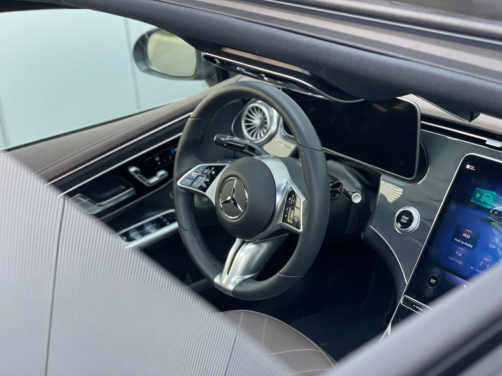 Mercedes-Benz EQE350+ Launch Edition AMG Line 91 kWh 292pk 2023 (Origineel-NL), S-729-FZ