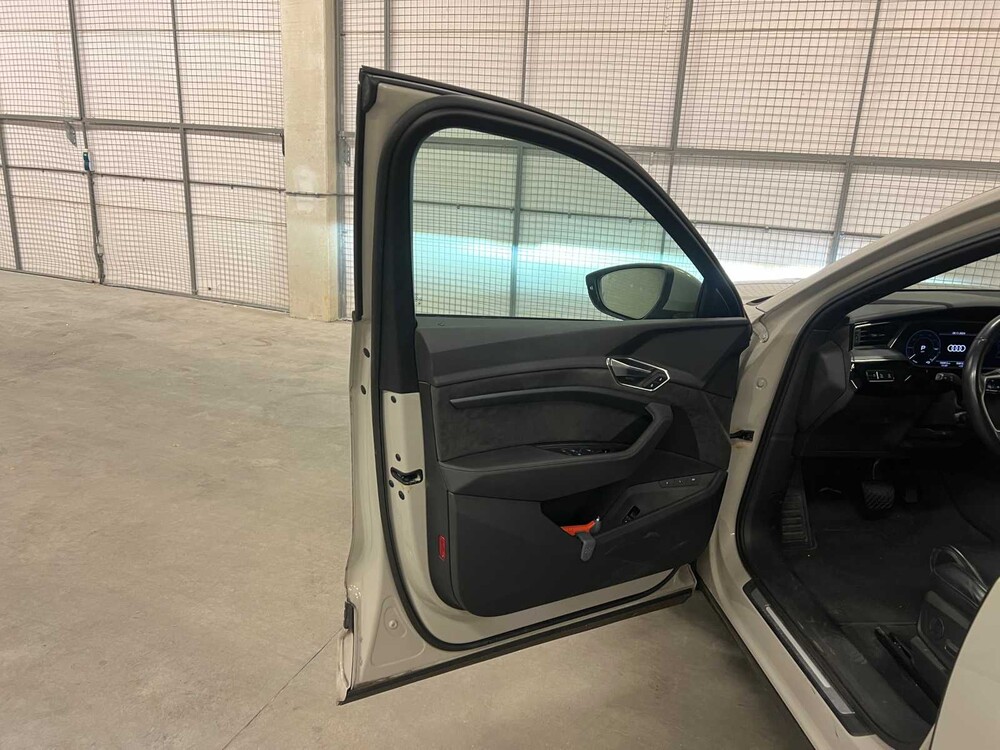 Audi E-Tron 55 Quattro Advanced 360hp 2019 (Original-NL), G-366-ZV