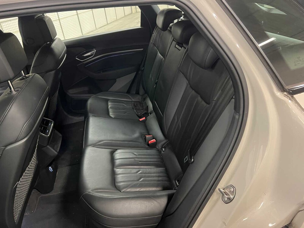 Audi E-Tron 55 Quattro Advanced 360hp 2019 (Original-NL), G-366-ZV