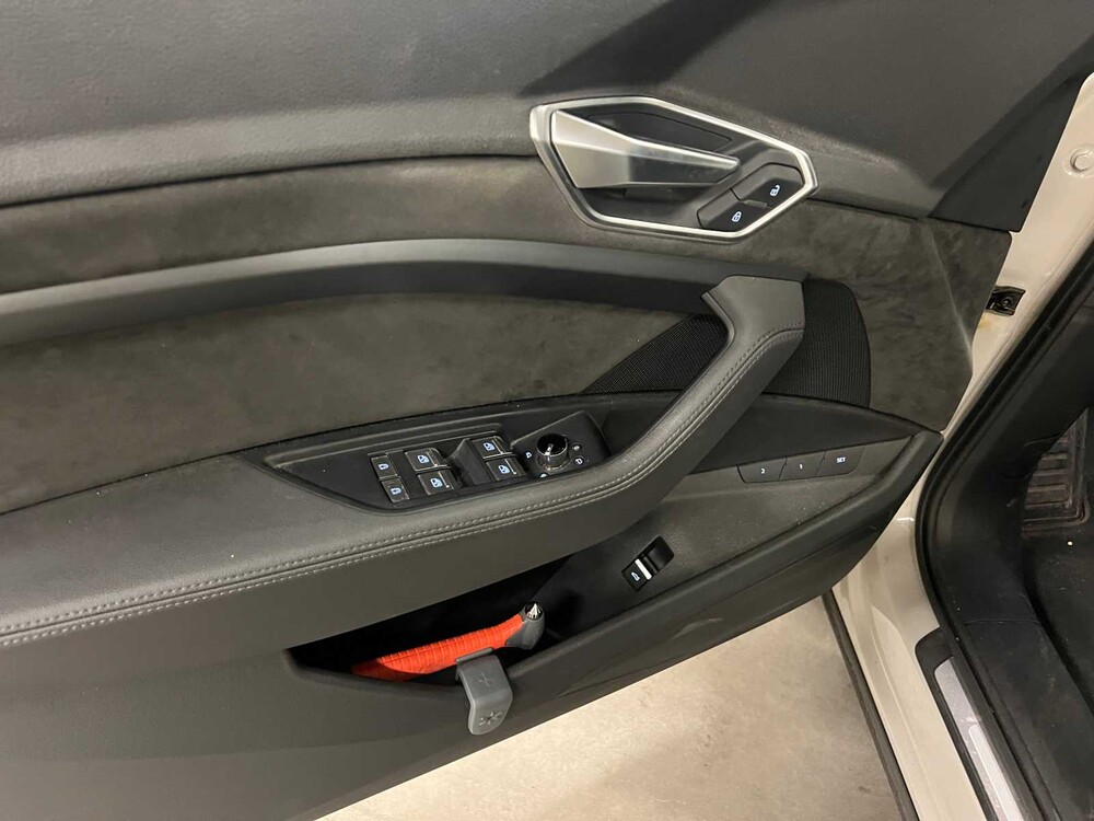 Audi E-Tron 55 Quattro Advanced 360hp 2019 (Original-NL), G-366-ZV