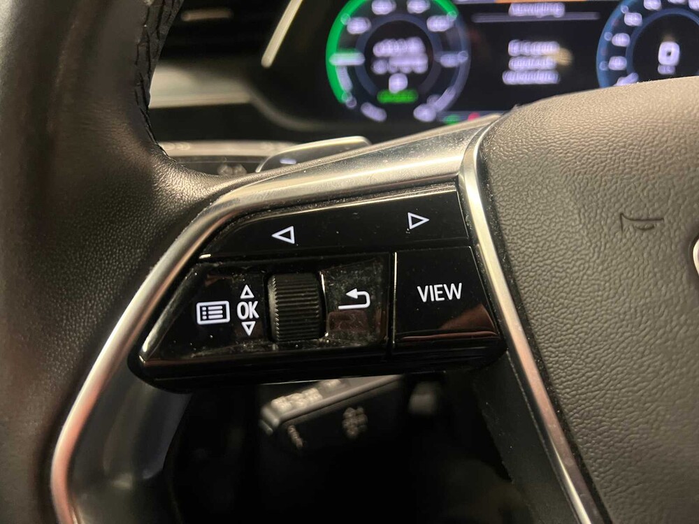 Audi E-Tron 55 Quattro Business Edition 95 kWh 408pk 2020 (Origineel-NL + 1e eigenaar), J-159-VG