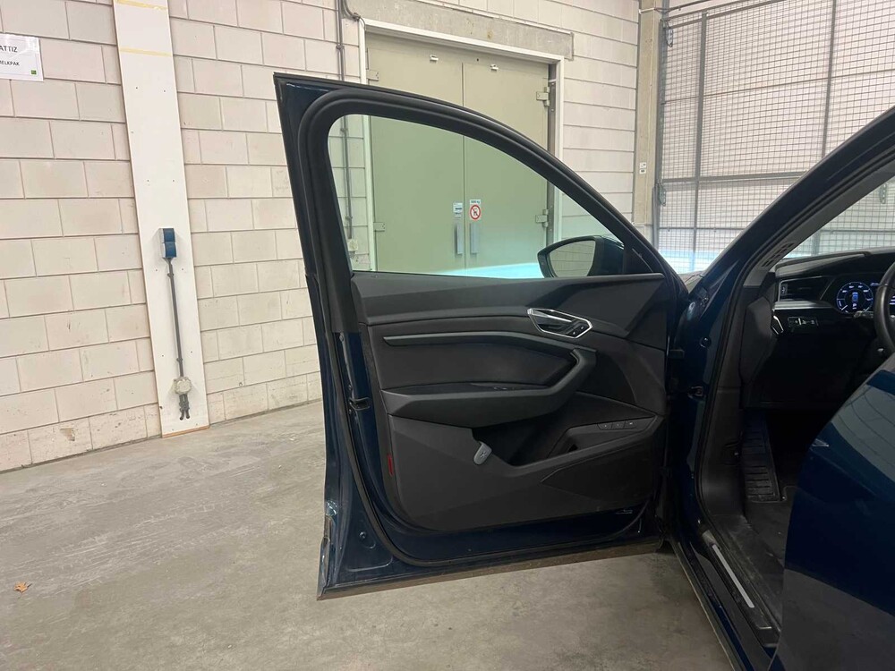 Audi E-Tron 55 Quattro Business Edition 95 kWh 408pk 2020 (Origineel-NL + 1e eigenaar), J-159-VG