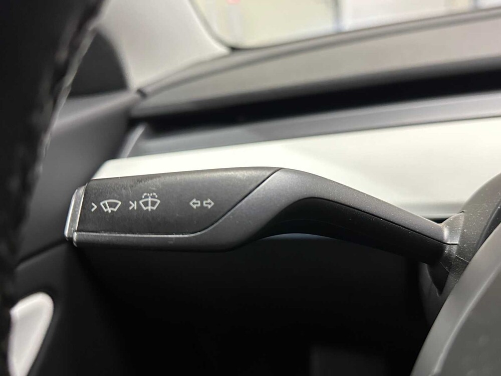 Tesla Model 3 Standard RWD Plus 60 kWh 238pk 2019 (Origineel-NL + 1e Eigenaar), G-679-GD