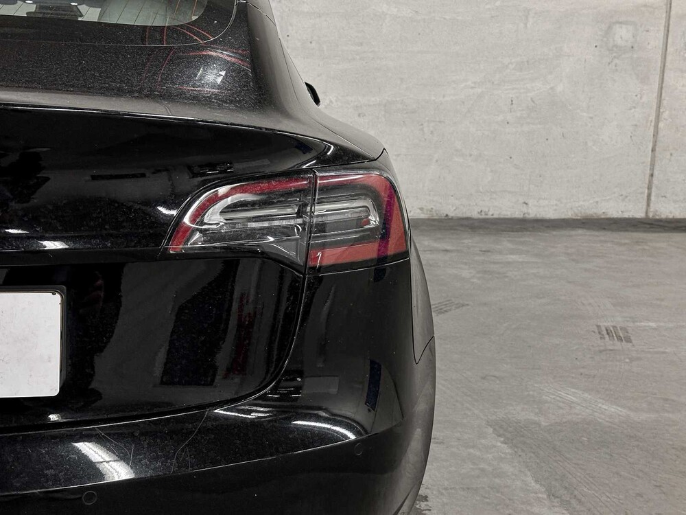 Tesla Model 3 Standard RWD Plus 60 kWh 238pk 2019 (Origineel-NL + 1e Eigenaar), G-679-GD