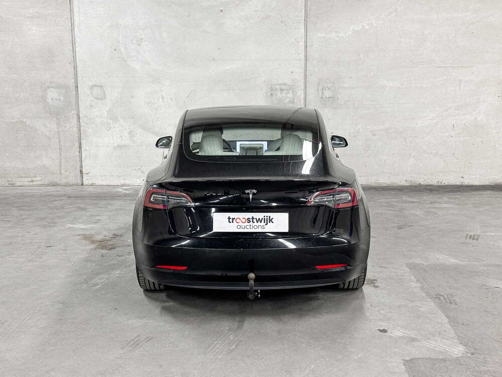 Tesla Model 3 Standard RWD Plus 60 kWh 238pk 2019 (Origineel-NL + 1e Eigenaar), G-679-GD