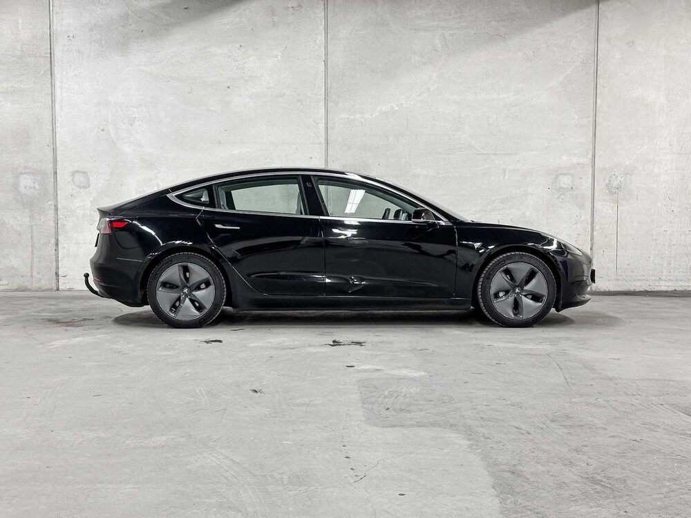 Tesla Model 3 Standard RWD Plus 60 kWh 238pk 2019 (Origineel-NL + 1e Eigenaar), G-679-GD