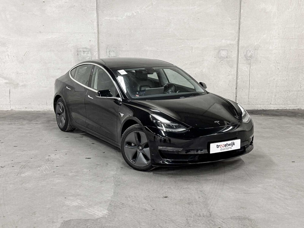 Tesla Model 3 Standard RWD Plus 60 kWh 238pk 2019 (Origineel-NL + 1e Eigenaar), G-638-LV