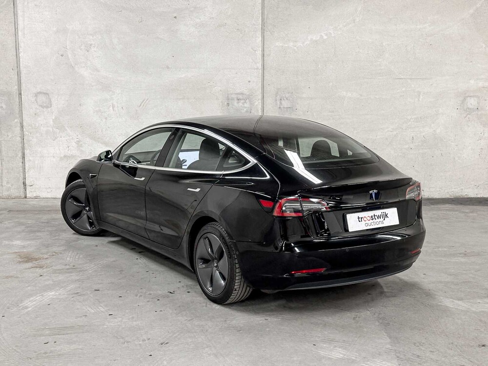 Tesla Model 3 Standard RWD Plus 60 kWh 238pk 2019 (Origineel-NL + 1e Eigenaar), G-638-LV