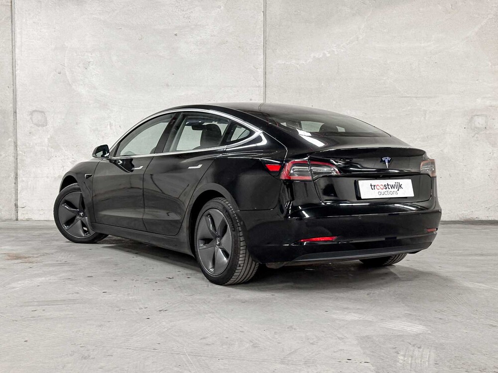 Tesla Model 3 Standard RWD Plus 60 kWh 238pk 2019 (Origineel-NL + 1e Eigenaar), G-638-LV