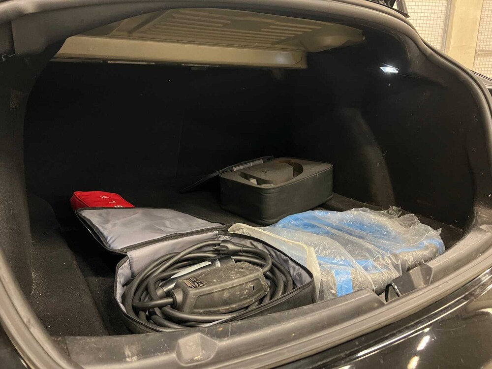 Tesla Model 3 Standard RWD Plus 60 kWh 238pk 2019 (Origineel-NL + 1e Eigenaar), G-638-LV