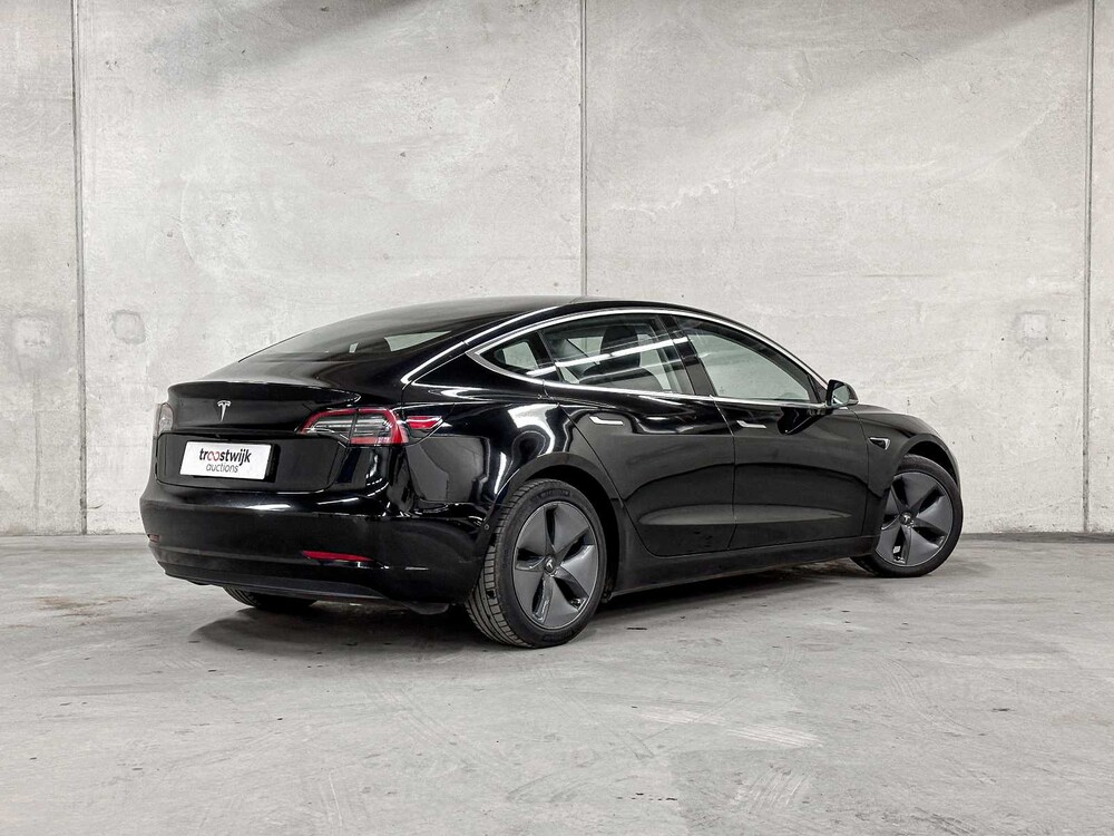 Tesla Model 3 Standard RWD Plus 60 kWh 238pk 2019 (Origineel-NL + 1e Eigenaar), G-638-LV