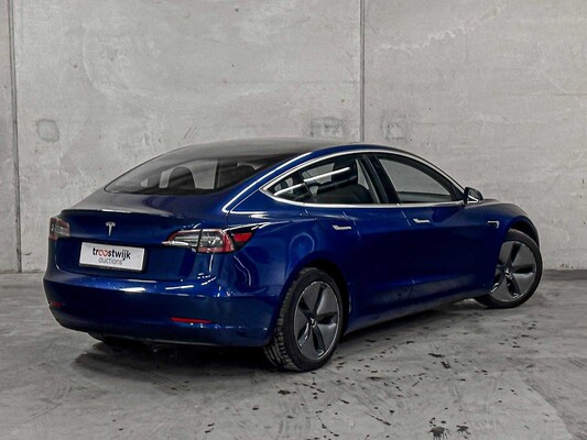 Tesla Model 3 Standard RWD Plus 60 kWh (Original-NL & 1. Besitzer) 238PS 2019, G-021-BB