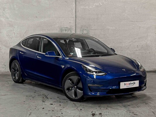 Tesla Model 3 Standard RWD Plus 60 kWh (Original-NL & 1. Besitzer) 238PS 2019, G-021-BB