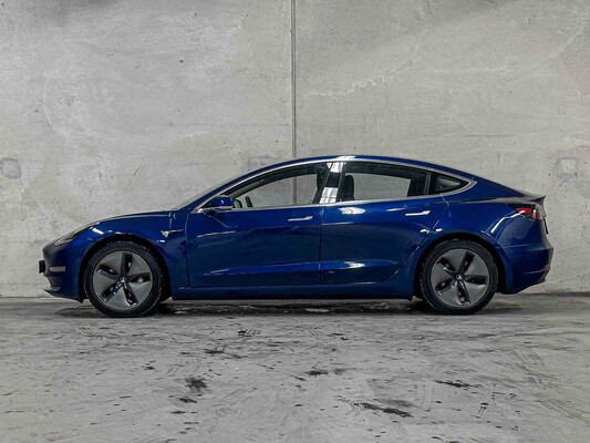 Tesla Model 3 Standard RWD Plus 60 kWh (Original-NL & 1. Besitzer) 238PS 2019, G-021-BB