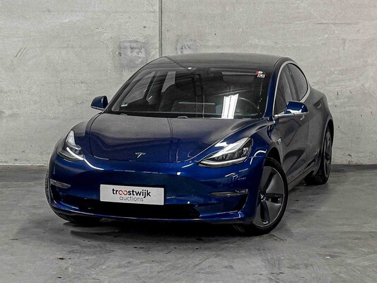 Tesla Model 3 Standard RWD Plus 60 kWh (Original-NL & 1. Besitzer) 238PS 2019, G-021-BB