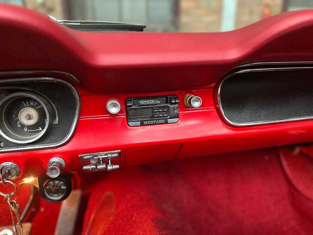 Ford Mustang Convertible 4.7 V8 1965