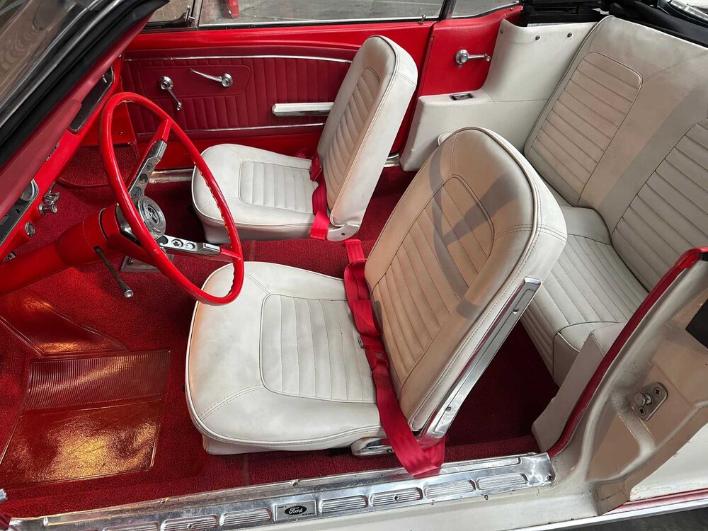 Ford Mustang Convertible 4.7 V8 1965