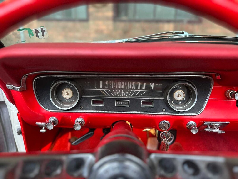 Ford Mustang Convertible 4.7 V8 1965