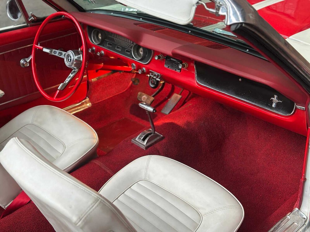 Ford Mustang Convertible 4.7 V8 1965