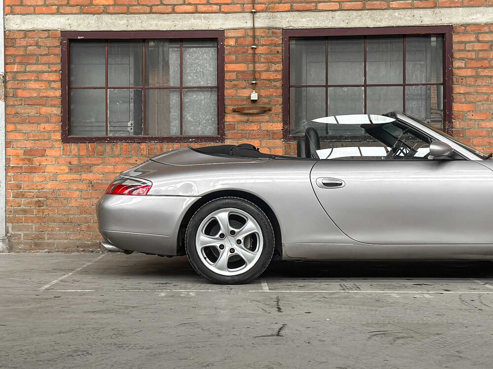 Porsche 911 Carrera 4 996 3.4 Cabriolet 300hp 2001 Youngtimer