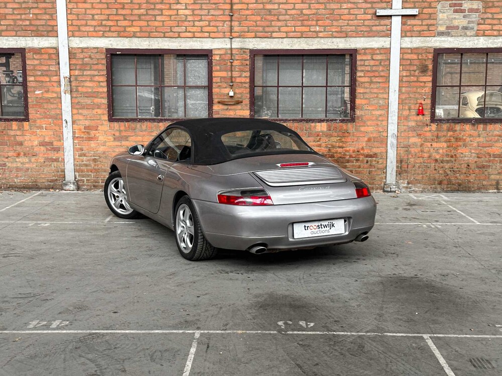 Porsche 911 Carrera 4 996 3.4 Cabriolet 300hp 2001 Youngtimer