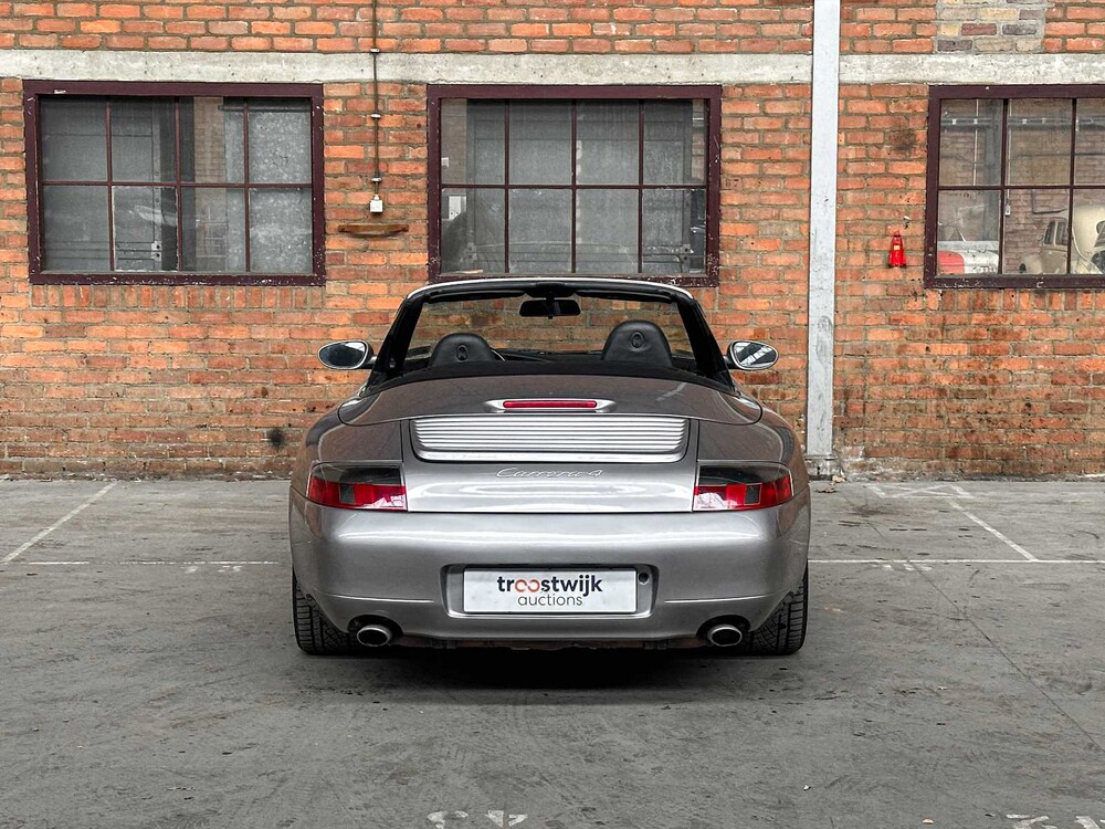 Porsche 911 Carrera 4 996 3.4 Cabriolet 300hp 2001 Youngtimer