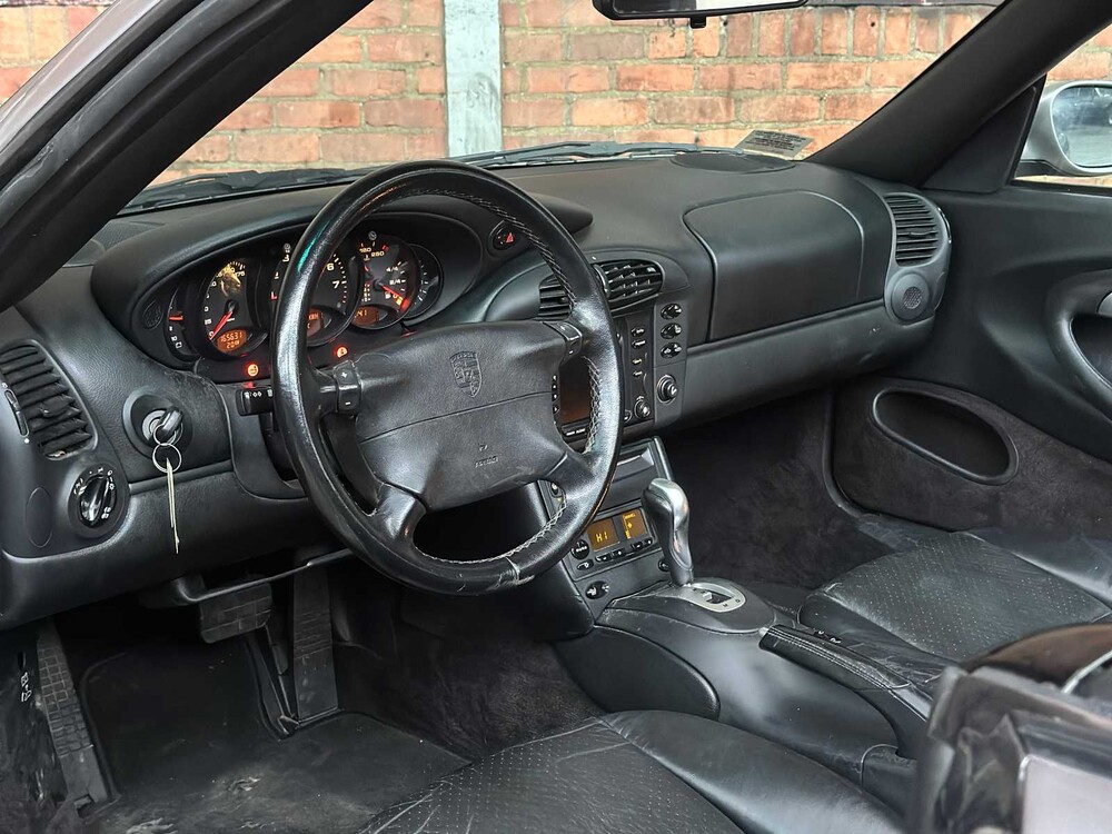 Porsche 911 Carrera 4 996 3.4 Cabriolet 300hp 2001 Youngtimer