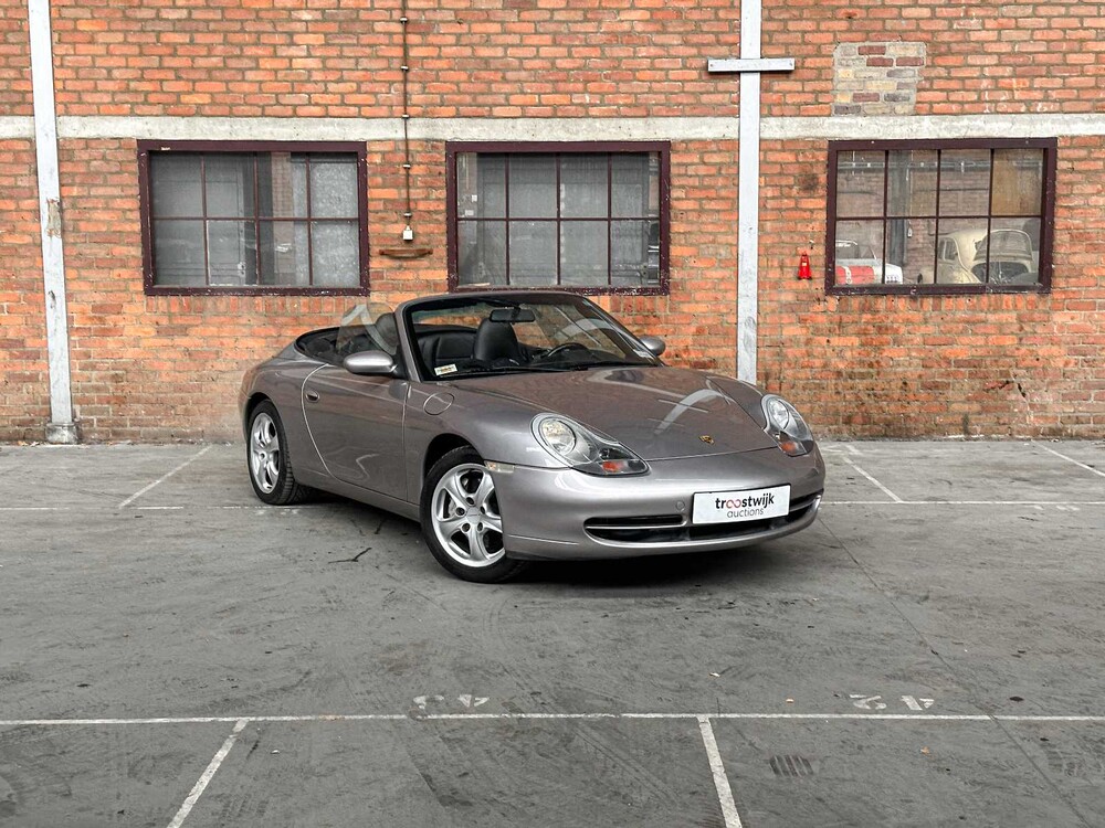 Porsche 911 Carrera 4 996 3.4 Cabriolet 300hp 2001 Youngtimer