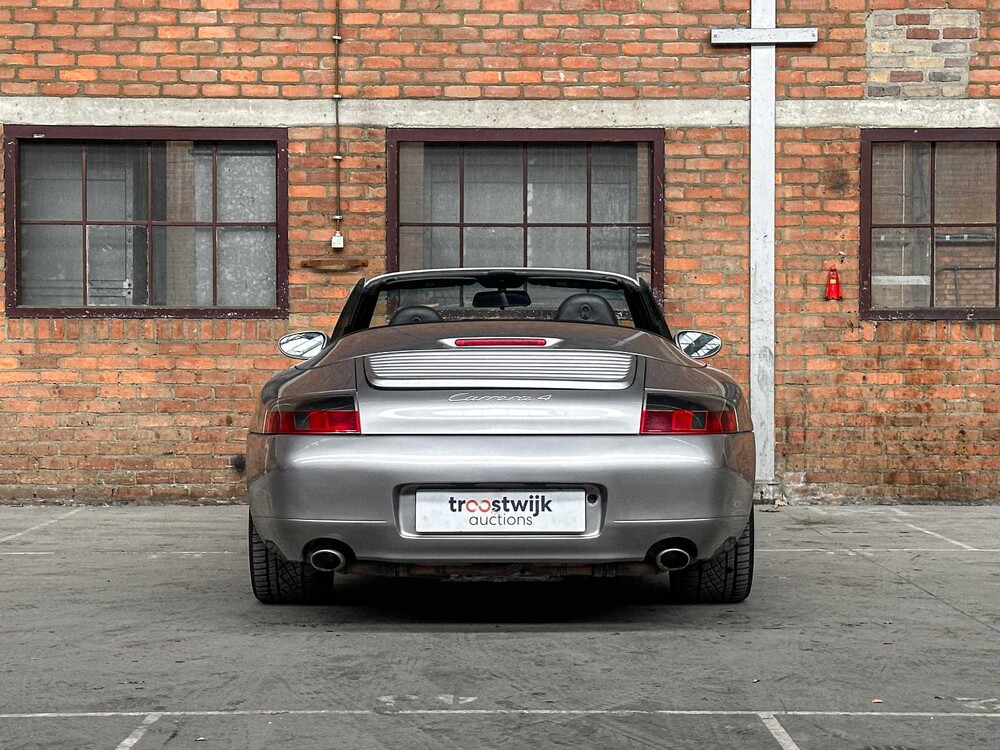 Porsche 911 Carrera 4 996 3.4 Cabriolet 300hp 2001 Youngtimer