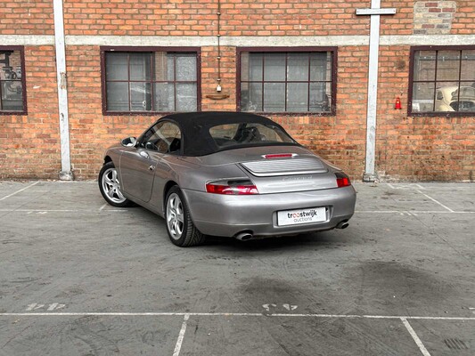 Porsche 911 Carrera 4 996 3.4 Cabriolet 300PS 2001 Youngtimer