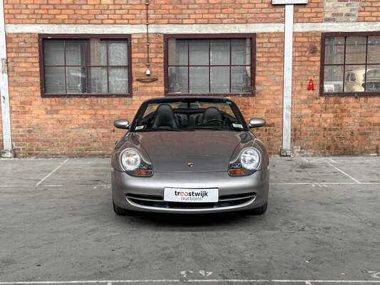 Porsche 911 Carrera 4 996 3.4 Cabriolet 300PS 2001 Youngtimer