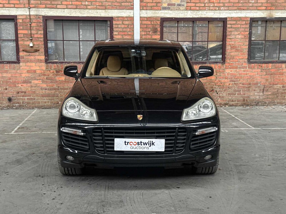 Porsche Cayenne Turbo 4.8 V8 500pk 2007, GKX-44-K Youngtimer