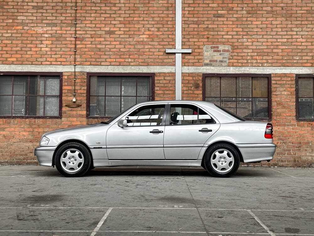 Mercedes-Benz C180 Classic 122hp 1999, GD-630-Z Youngtimer