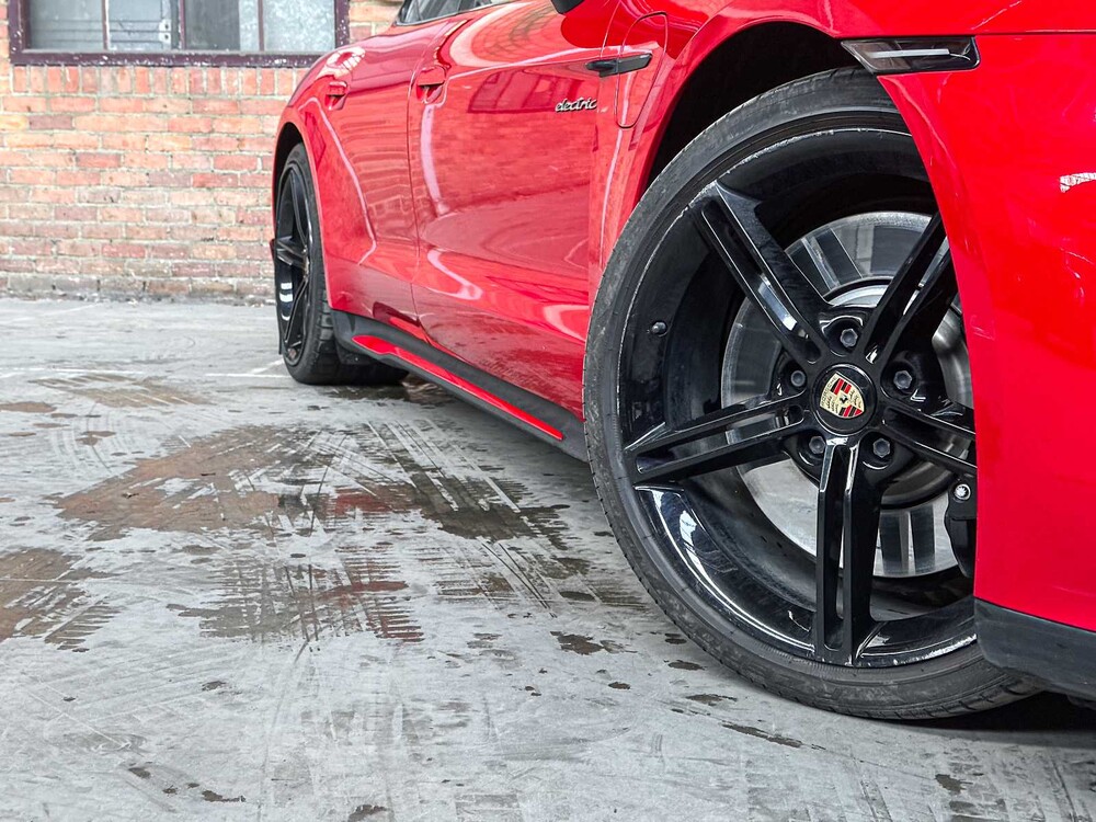 Porsche Taycan 4S PERFORMANCE 84kWh 489pk 2021 (Origineel-NL + 1e Eigenaar)(Sport Design + Sport Chrono), K-789-NF