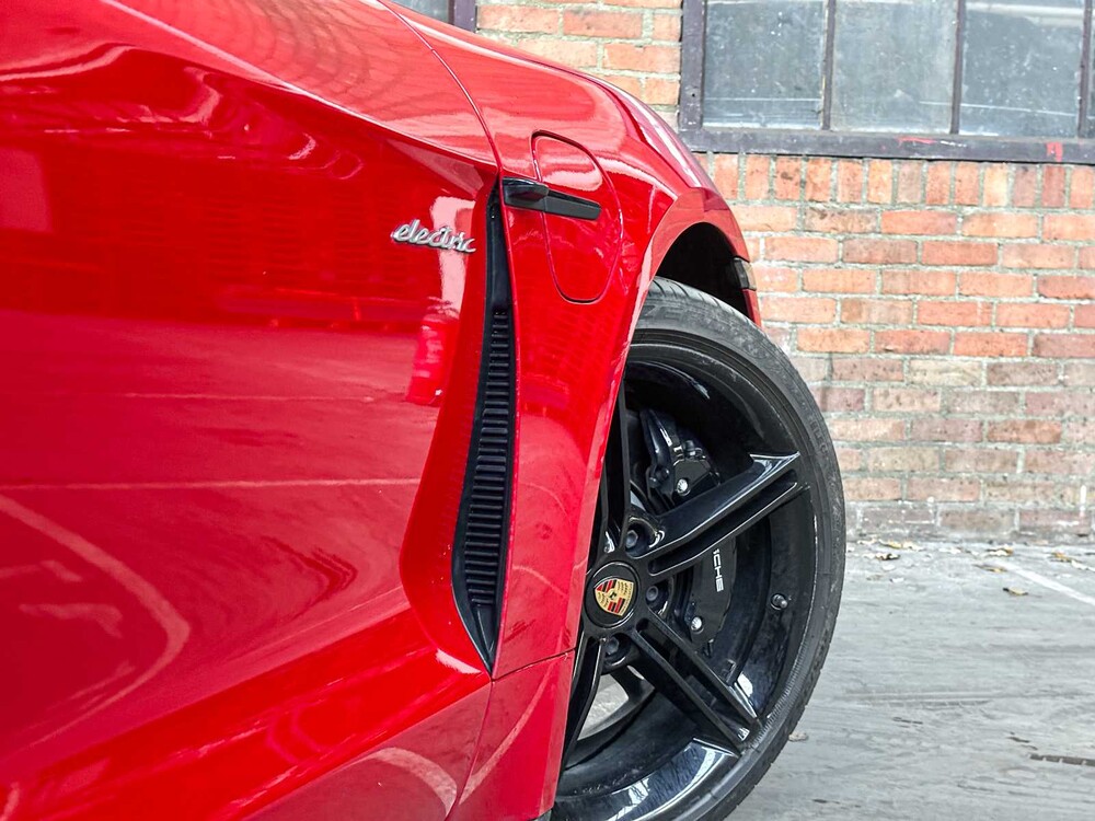 Porsche Taycan 4S PERFORMANCE 84kWh 489pk 2021 (Origineel-NL + 1e Eigenaar)(Sport Design + Sport Chrono), K-789-NF